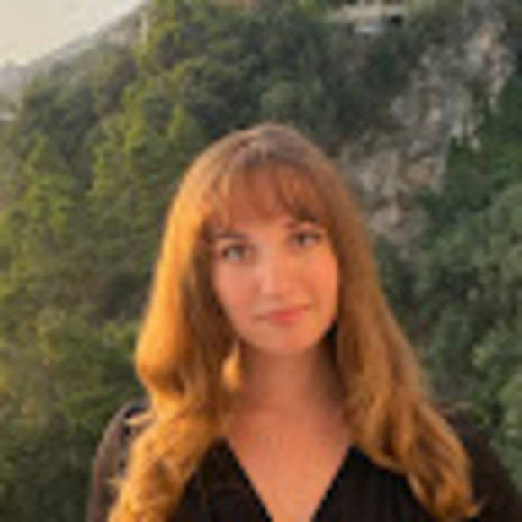 Meet your Posher, Cecelia - Picture 1 of 1